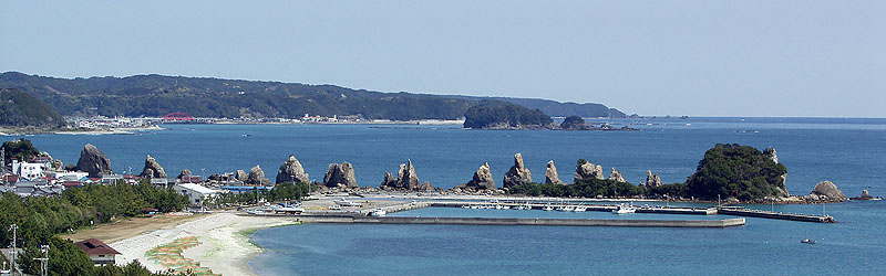 橋杭岩（和歌山県串本市　2003年3月15日）