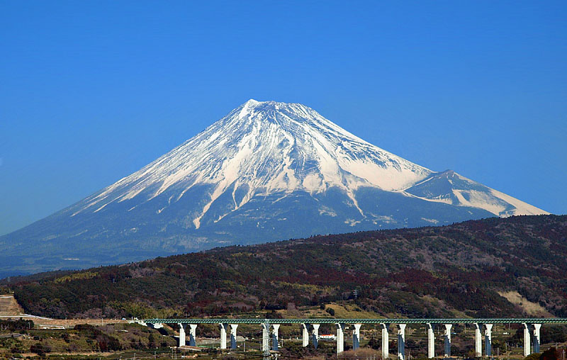 東海道新幹線から見た富士山 1/2　2008.02.21 11:00:40
