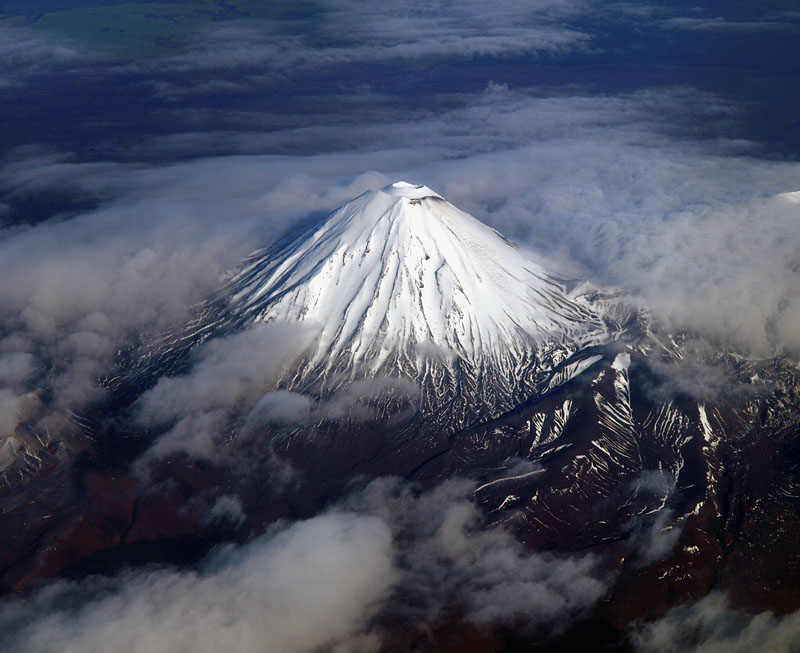 00　富士山によく似たマウント・ナウルホエ/全紙サイズ
