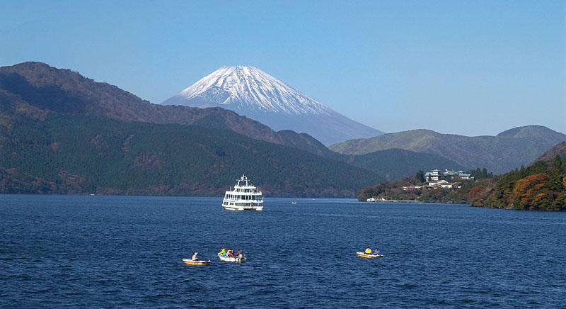 芦ノ湖のボート遊び