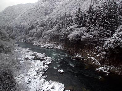 飛騨川の渓谷