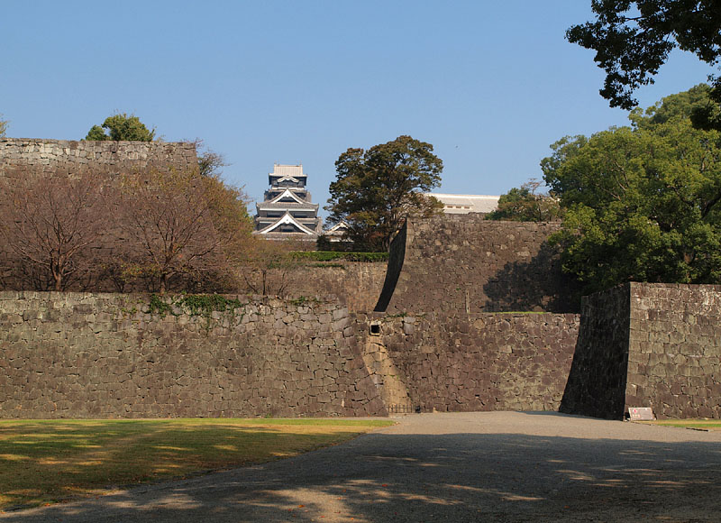 熊本城天守閣（南面）と石垣/竹の丸