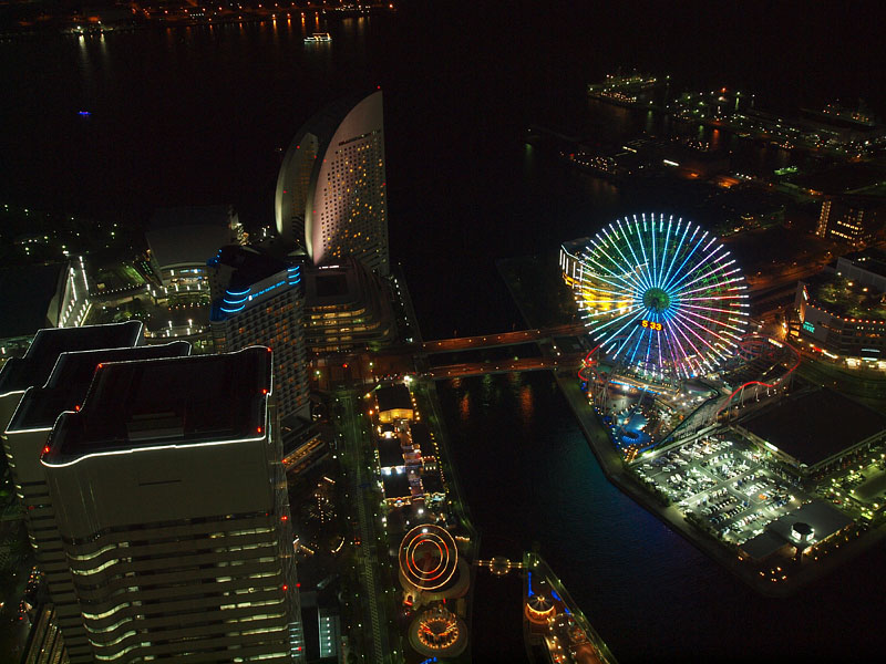 横浜港の夜景　5:33PM
