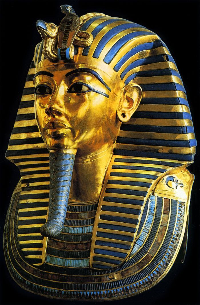 ツタンカーメン王の黄金のマスク/考古学博物館（カイロ）