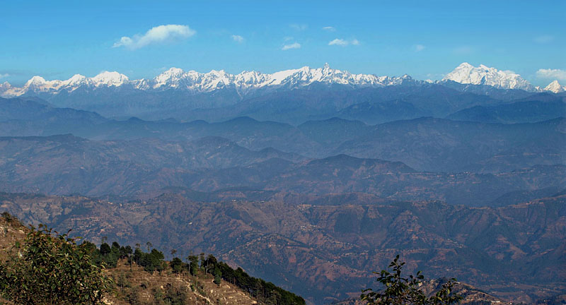 ナガルコットの丘から見るヒマラヤ山脈