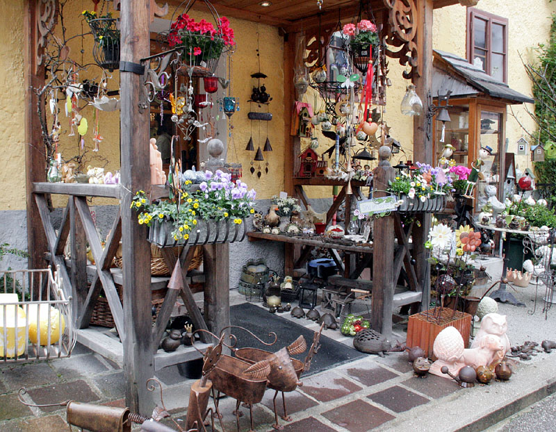 小さな村の可愛い土産店
