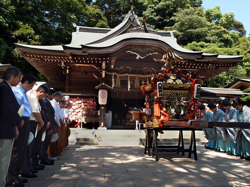 江島神社辺津宮での式典