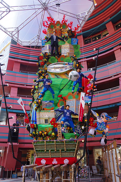 キャナルシティ博多の飾り山笠（見送り）