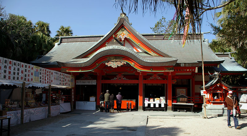 青島神社本殿